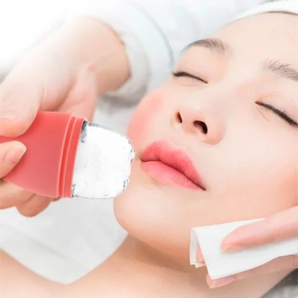 Facial Beauty Ice Roller
