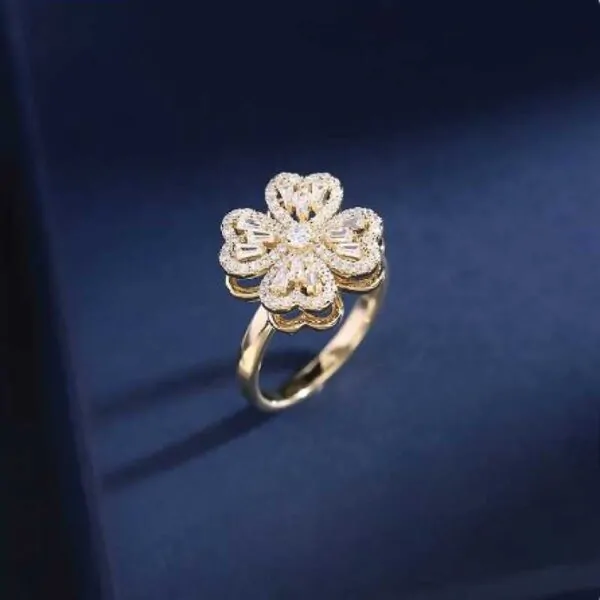 FLOWER-PENDENT-LOCKET4 Flower Pendent Locket